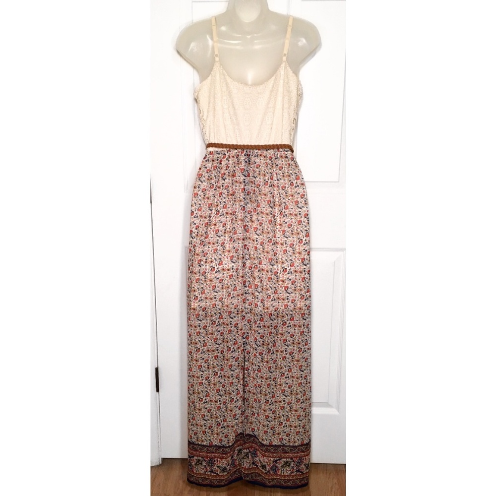 AUW Floral Maxi Dress - Picture 4 of 5